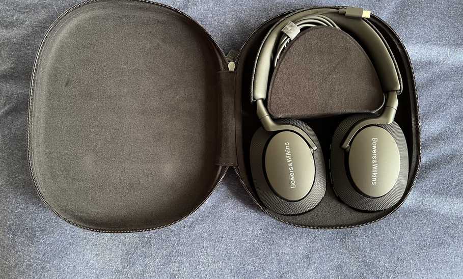 Bowers & Wilkins Px7 S2e